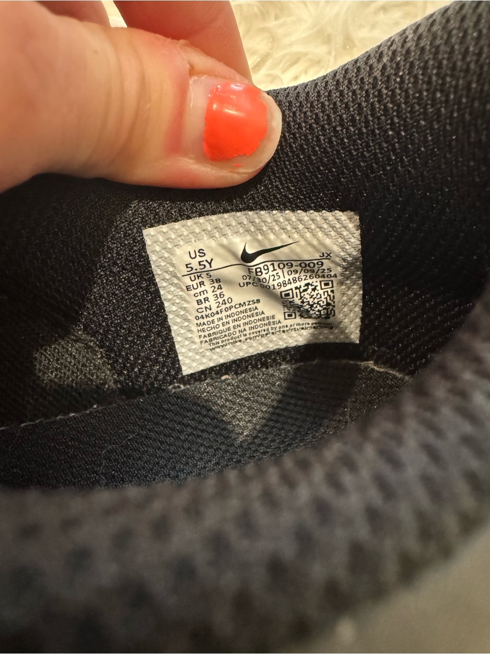 Nike Black Leather Dunks Low Triple Black - Picture 6 of 7